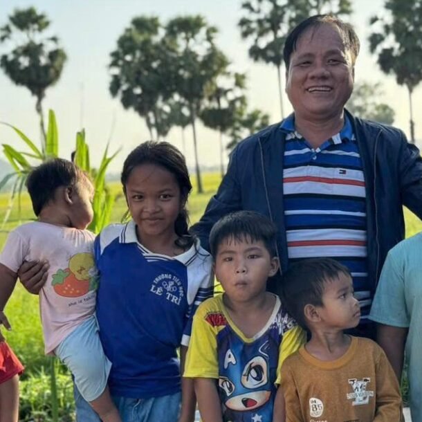 nguoi-gieo-hat-tot-lanh-giua-doi-thuong