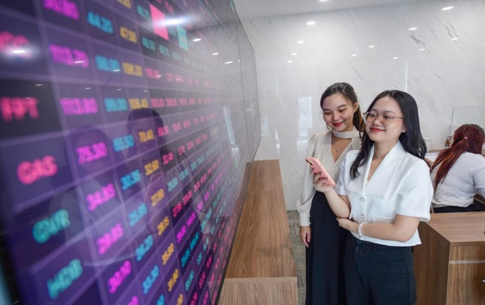 chuyen-gia-neu-hai-kich-ban-cua-chung-khoan-viet-truoc-gio-‘g’-ftse-russell