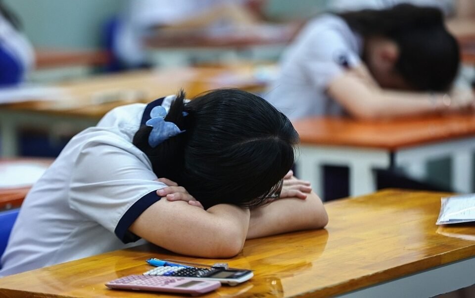 mac-cam-‘that-bai-moi-phai-hoc-nghe’