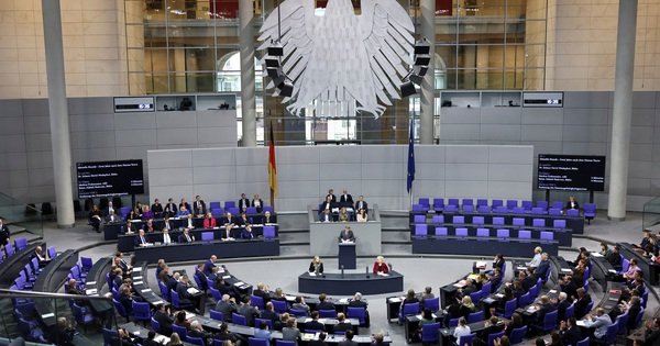 duc-b&atilde;i-bo-chuong-tr&igrave;nh-cap-quoc-tich-nhanh-sau-3-nam