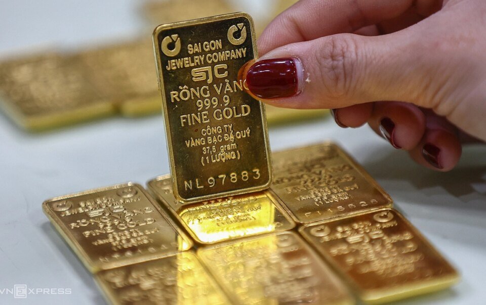 gia-vang-mieng-vuot-142-trieu-dong