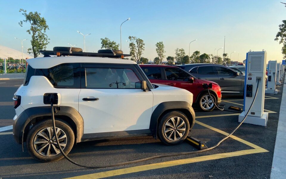 ‘viet-nam-co-quy-mo-tram-sac-dung-dau-dong-nam-a,-co-diem-hon-ca-chau-au’