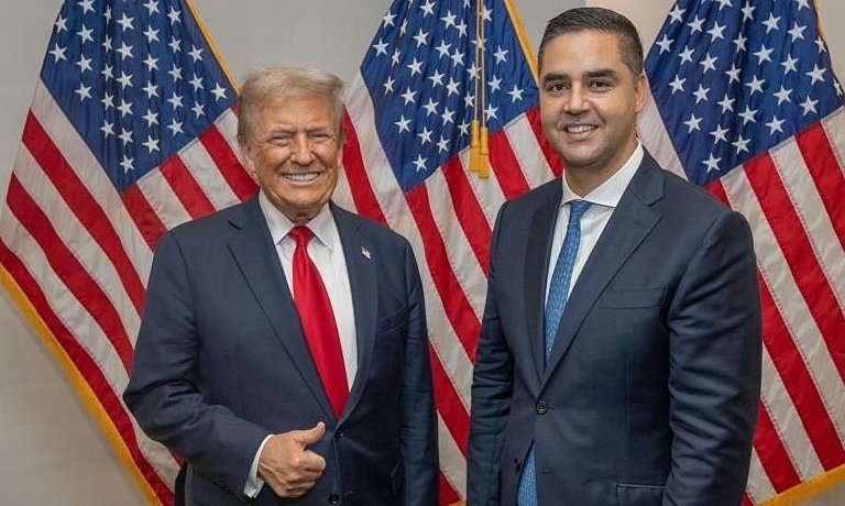 ngoai-truong-malta-de-cu-ong-trump-cho-giai-nobel-hoa-binh