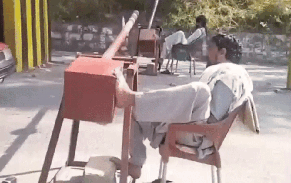 tram-thu-phi-hoat-dong-bang…-chan,-dan-mang-hai-huoc-‘day-la-he-thong-tien-tien-nhat-the-gioi’