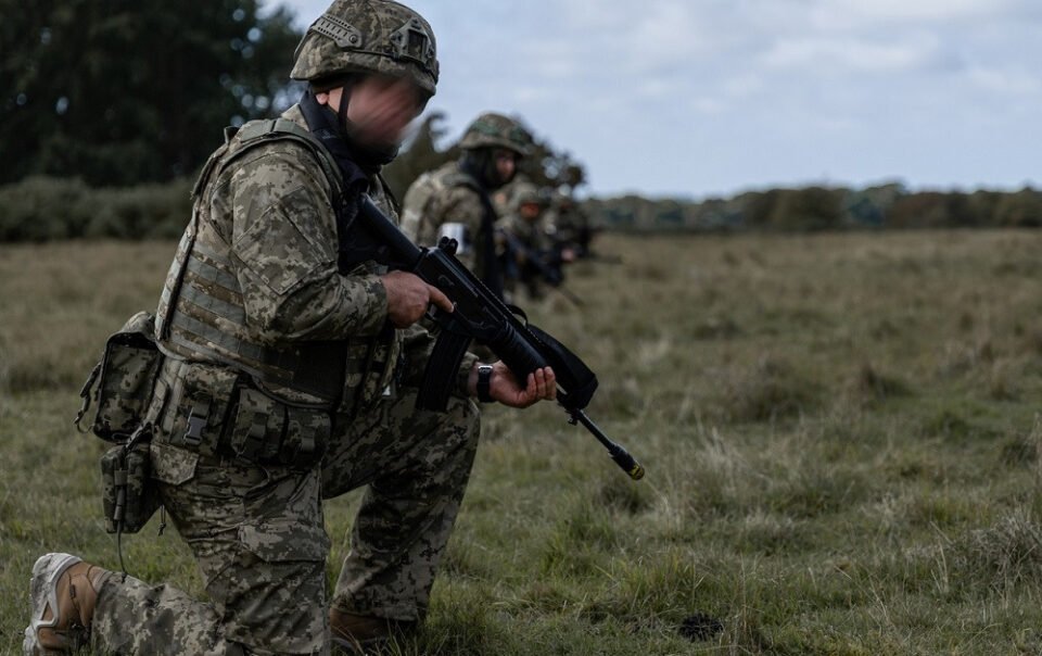 ukraine-chan-cuoc-tan-cong-cua-nga-o-donetsk,-giao-tranh-ac-liet-o-yunakivka