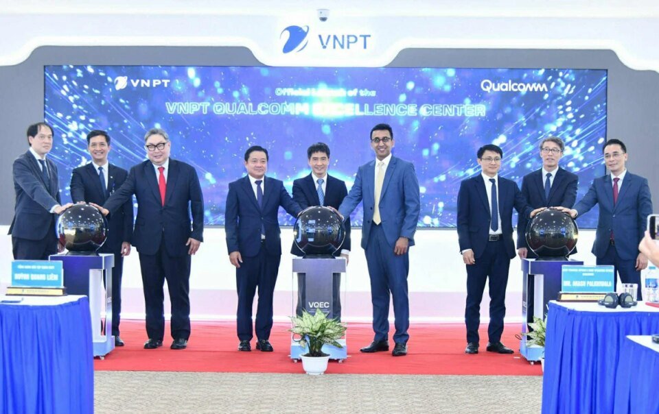 viet-nam-chinh-thuc-co-trung-tam-xuat-sac-chuyen-nghien-cuu-cong-nghe-loi