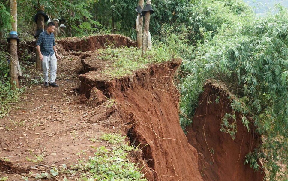 duong-vao-tram-500kv-ia-ly-sat-lo-sau-ca-chuc-met,-chinh-quyen-van-dong-di-doi-dan