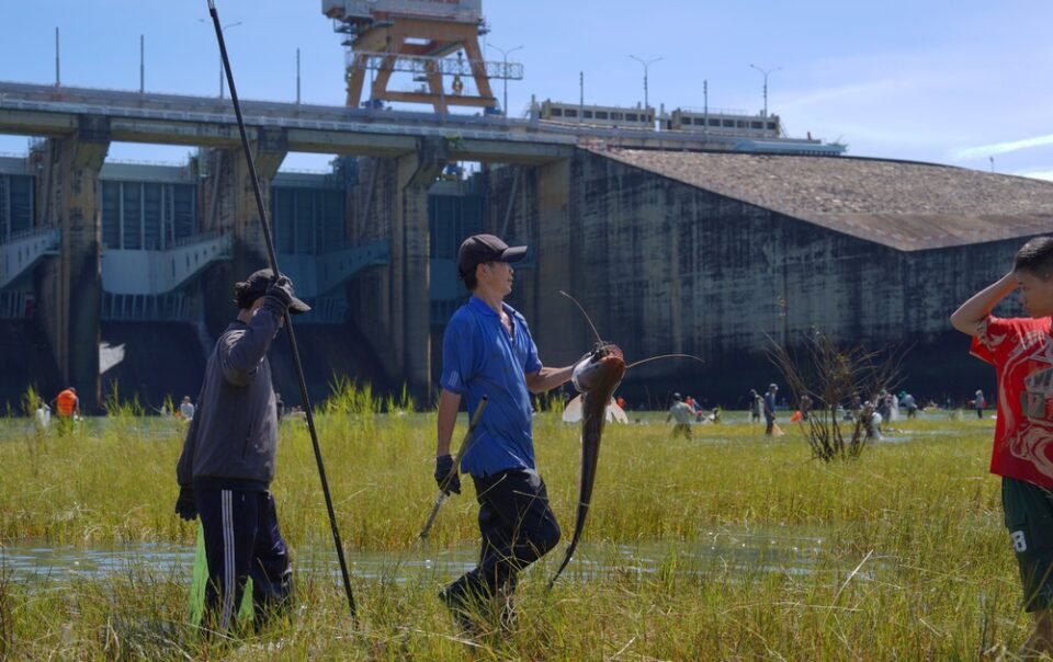 thuy-dien-tri-an-lai-xa-lu-chi-sau-mot-ngay-dong-dap