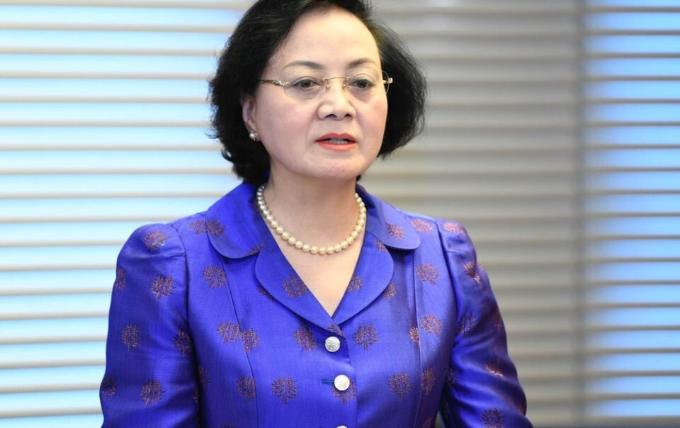 bo-truong-noi-vu:-sap-xep-thon,-to-dan-pho-tu-thang-5.2026