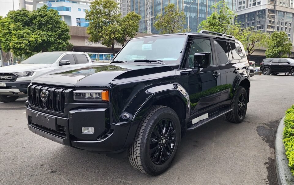 tin-tuc-gia-xe:-het-thoi-‘kem-lac’,-toyota-land-cruiser-prado-giam-gia-hang-chuc-trieu-dong