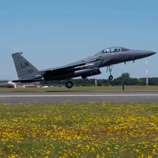 quan-doi-anh-se-duoc-‘go-rao’-de-ban-ha-drone-gan-can-cu