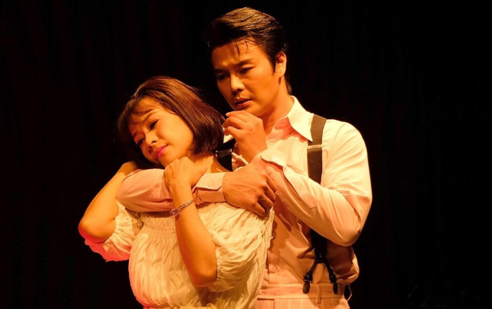 muoi-nam-san-khau-hong-hac