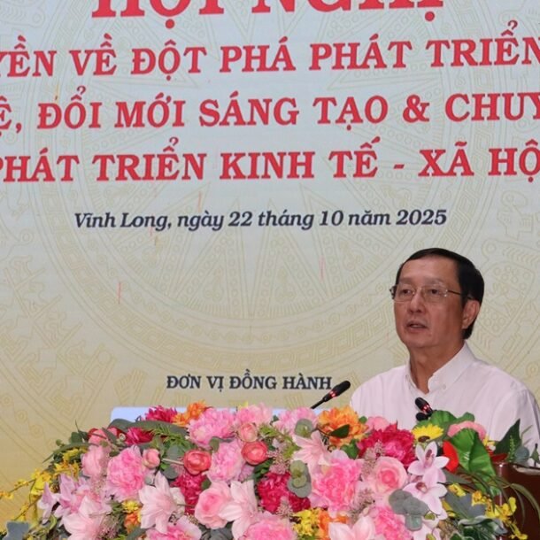 phat-trien-khoa-hoc,-cong-nghe-va-chuyen-doi-so-de-dat-nuoc-phat-trien-ben-vung
