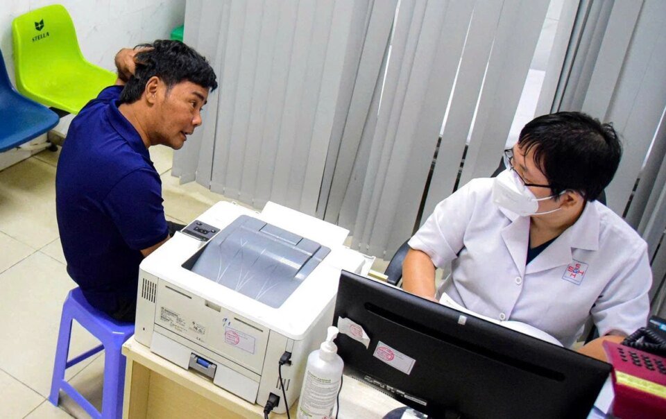 kham-suc-khoe-dinh-ky-toan-dan-va-dau-tu-lon-cho-y-te-co-so