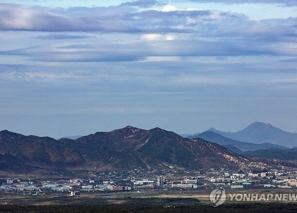 han-quoc-no-sung-canh-cao-20-binh-linh-trieu-tien-vuot-ranh-gioi-quan-su