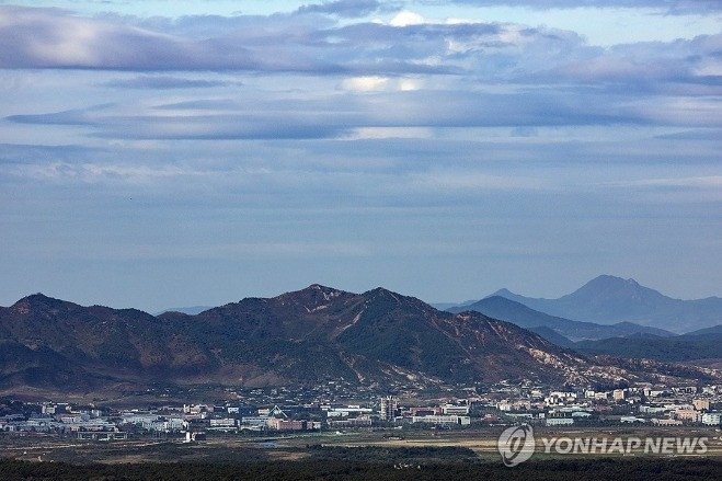 han-quoc-no-sung-canh-cao-20-binh-linh-trieu-tien-vuot-ranh-gioi-quan-su