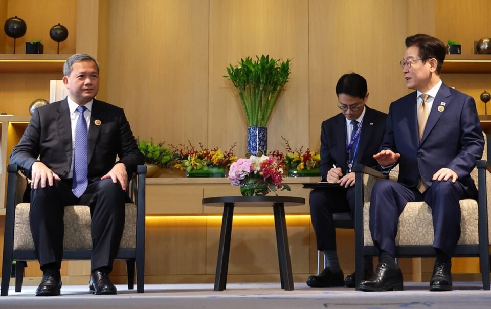 tong-thong-han-quoc-gap-thu-tuong-campuchia-sau-vu-nam-sinh-han-bi-tra-tan-den-chet