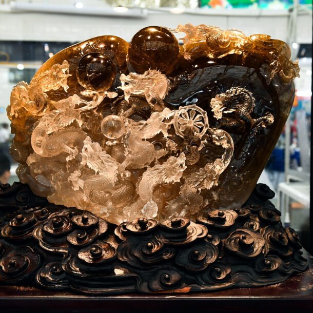 cuu-long-tranh-chau-thach-anh-toc-vang-gia-10-ty-dong-tai-hoi-cho-mua-thu