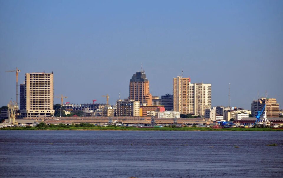 tam-nhin-vingroup-–-khat-vong-khai-mo-‘mo-vang-xanh’-o-chau-phi