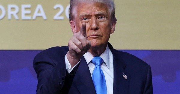 my-gioi-han-7.500-nguoi-ti-nan-moi-nam,-uu-ti&ecirc;n-nguoi-da-trang-nam-phi