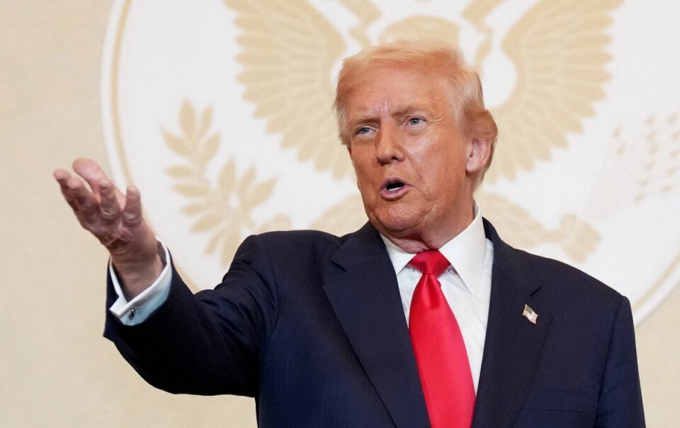 ong-trump-khong-muon-de-trung-quoc-mua-chip-tien-tien-nhat-cua-nvidia