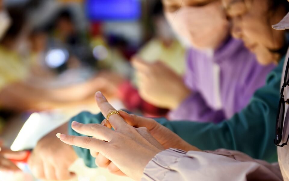 de-xuat-danh-thue-10%-vat-voi-vang:-co-on-dinh-duoc-thi-truong?