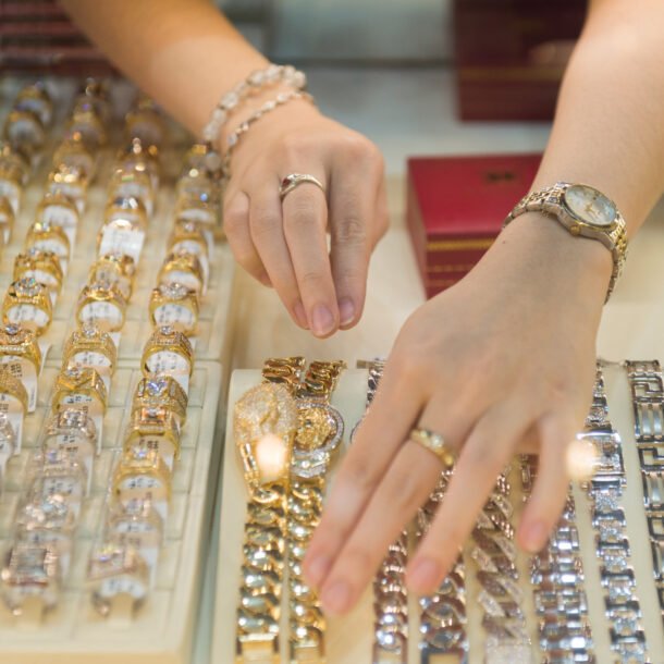 gia-vang-co-giam-ve-vung-100-110-trieu-dong/luong-tu-nay-den-cuoi-nam?