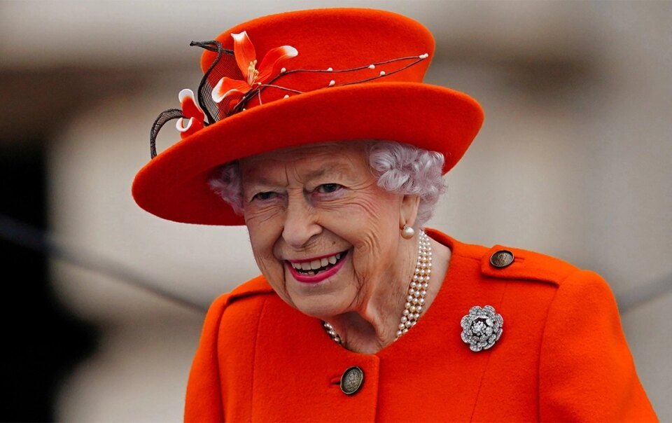 anh-se-trung-bay-di-san-thoi-trang-cua-co-nu-hoang-elizabeth-ii