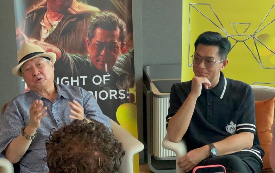 hong-kim-bao-me-tit-pho-viet,-co-thien-lac-hao-hung-voi-banh-mi