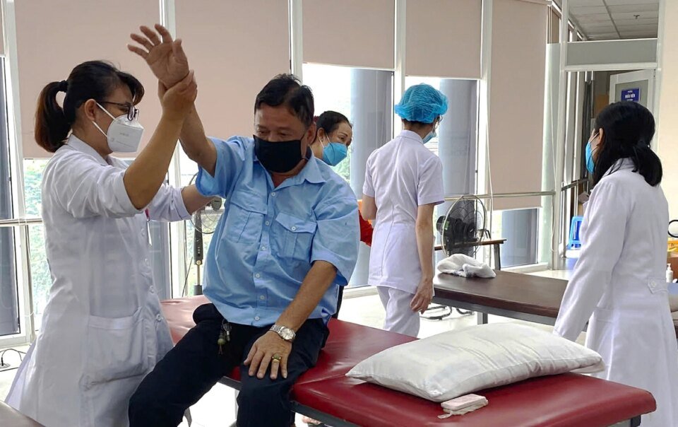 vuot-‘cua-tu’-dot-quy-nhung-lai-bo-ngo-phuc-hoi-chuc-nang