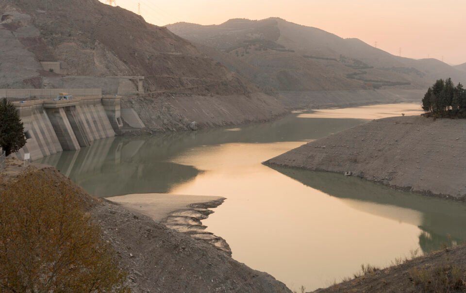 iran-gieo-may-doi-pho-han-han-toi-te-nhat-nhieu-thap-ky