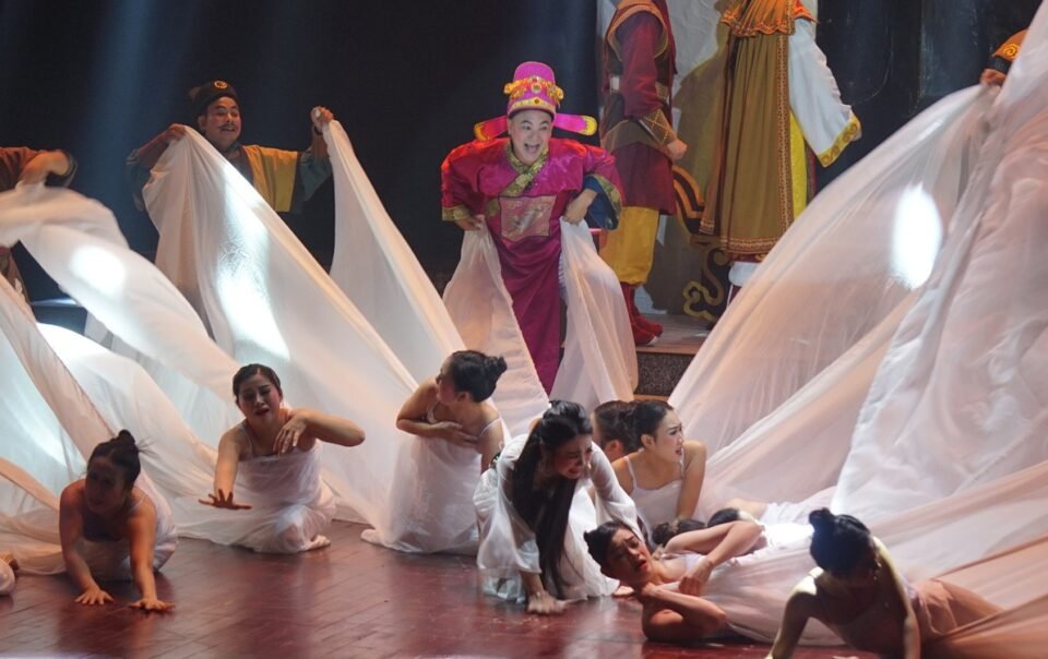 hon-1.000-nghe-si-tuong-thi-tho-tai-nang-o-lien-hoan-tuong-va-dan-ca-kich-toan-quoc-2025