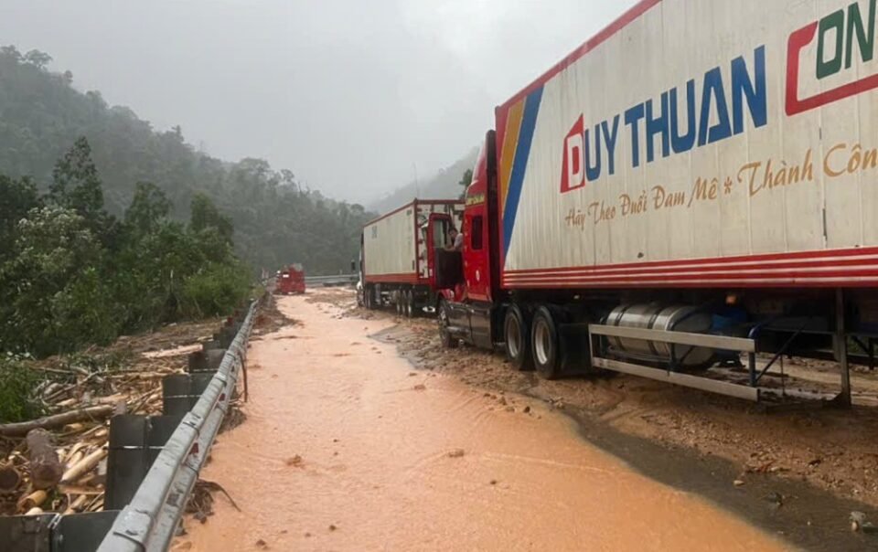 tuyen-da-lat-–-nha-trang-luu-thong-the-nao-khi-cam-deo-prenn,-deo-khanh-le?