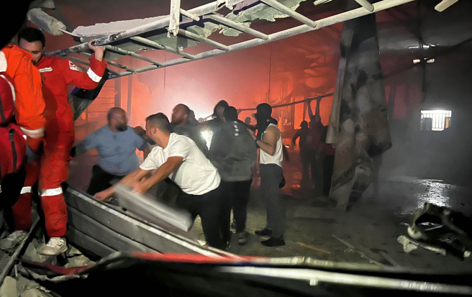 israel-bi-to-sat-hai-13-nguoi-tai-trai-ti-nan-palestine-o-lebanon