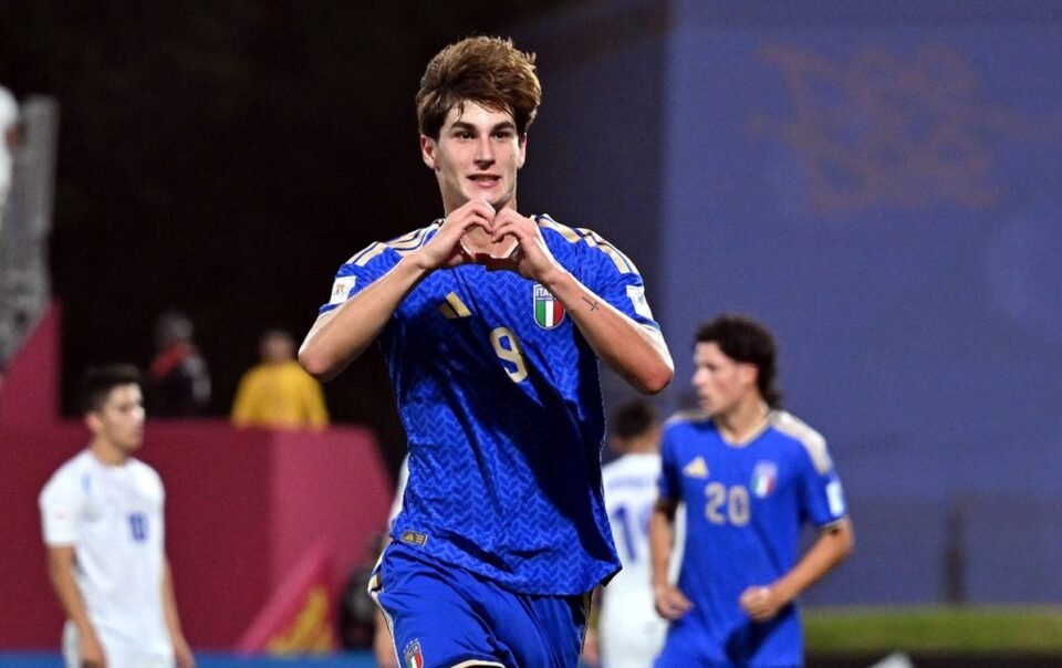 8-doi-vao-tu-ket-u17-world-cup-2025