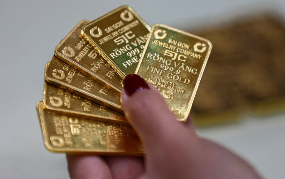 gia-vang-mieng-giam-gan-1-trieu-dong