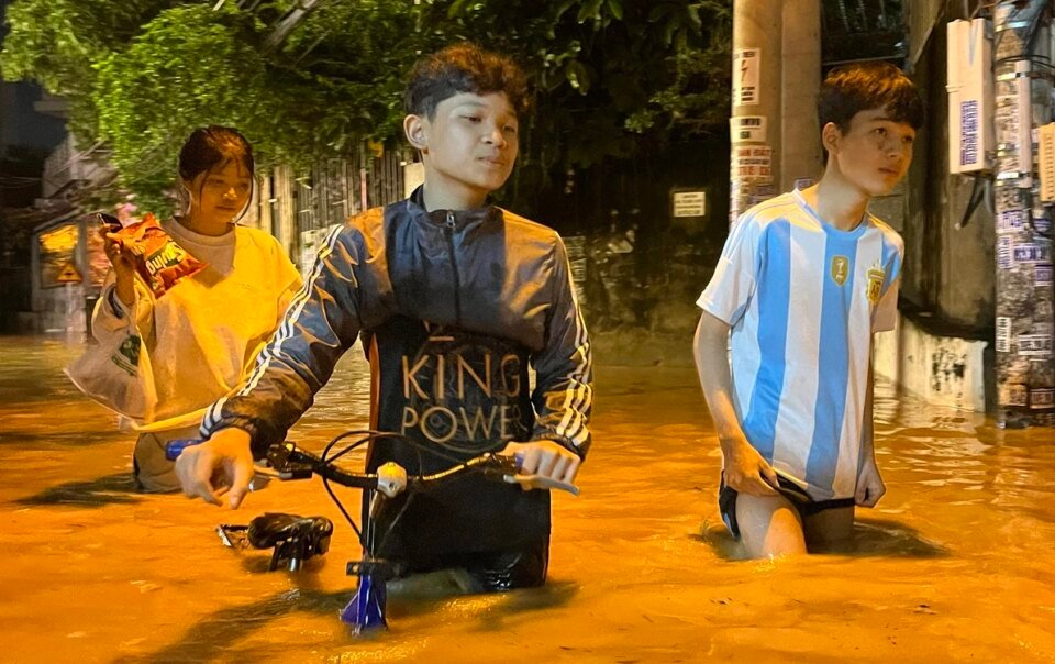 hom-nay-va-ngay-mai-da-nang,-dak-lak,-khanh-hoa-mua-to-den-400mm