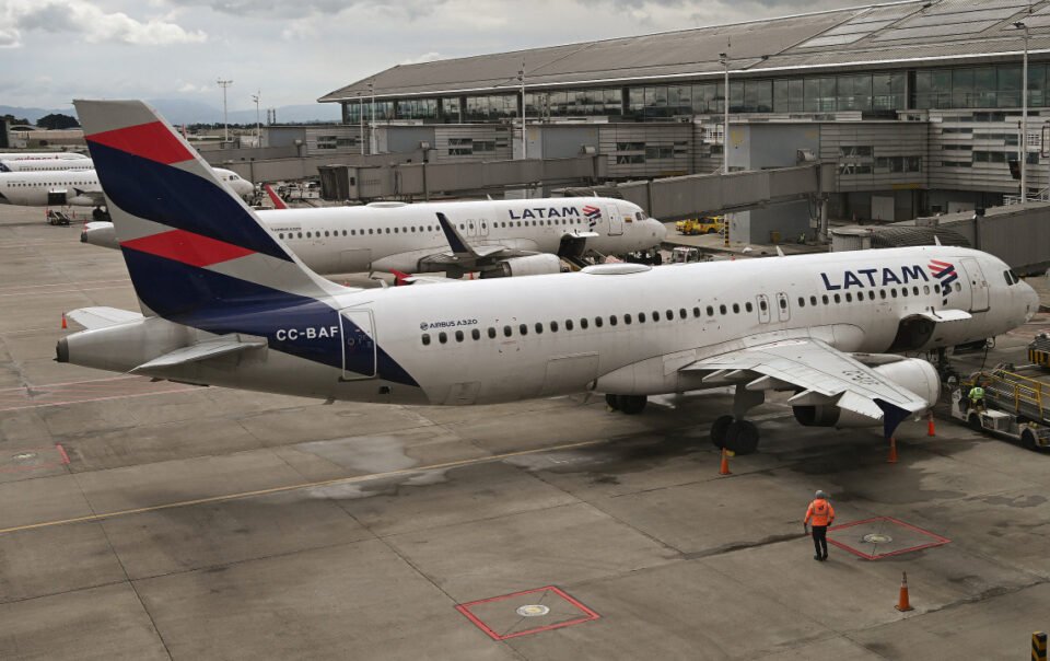 loat-hang-ngung-chuyen-bay-den-venezuela-sau-canh-bao-cua-my