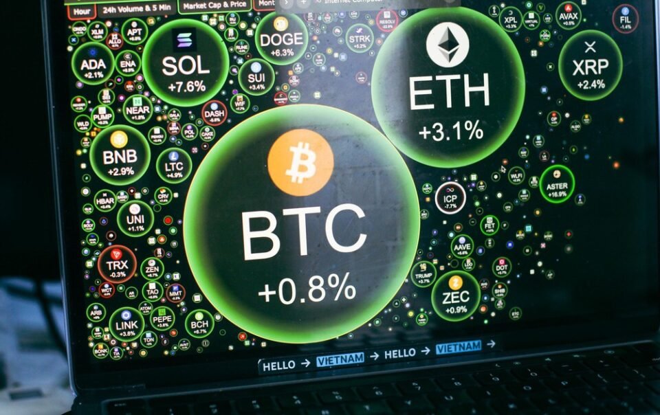 gia-bitcoin-hom-nay-2411.2025:-btc-tren-da-phuc-hoi-tot