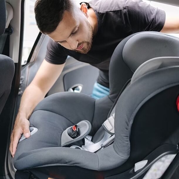 ’10-loi-ich-khi-trang-bi-ghe-an-toan-cho-tre-em’