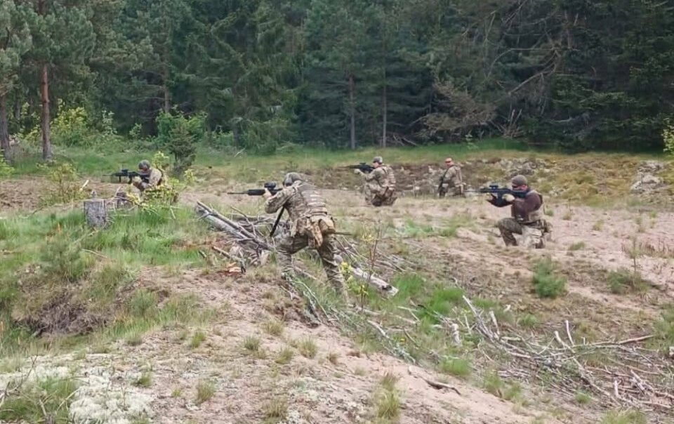 ukraine-bac-bo-cong-nhan-cac-vung-nga-kiem-soat-nhu-mot-phan-du-thao-hoa-binh