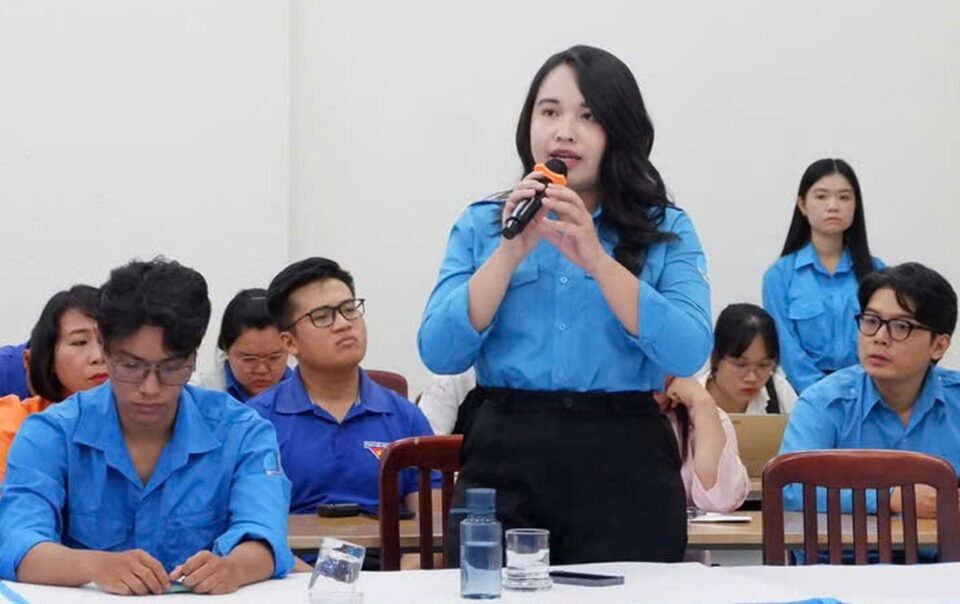 nhan-len-long-hieu-thao-trong-moi-nha