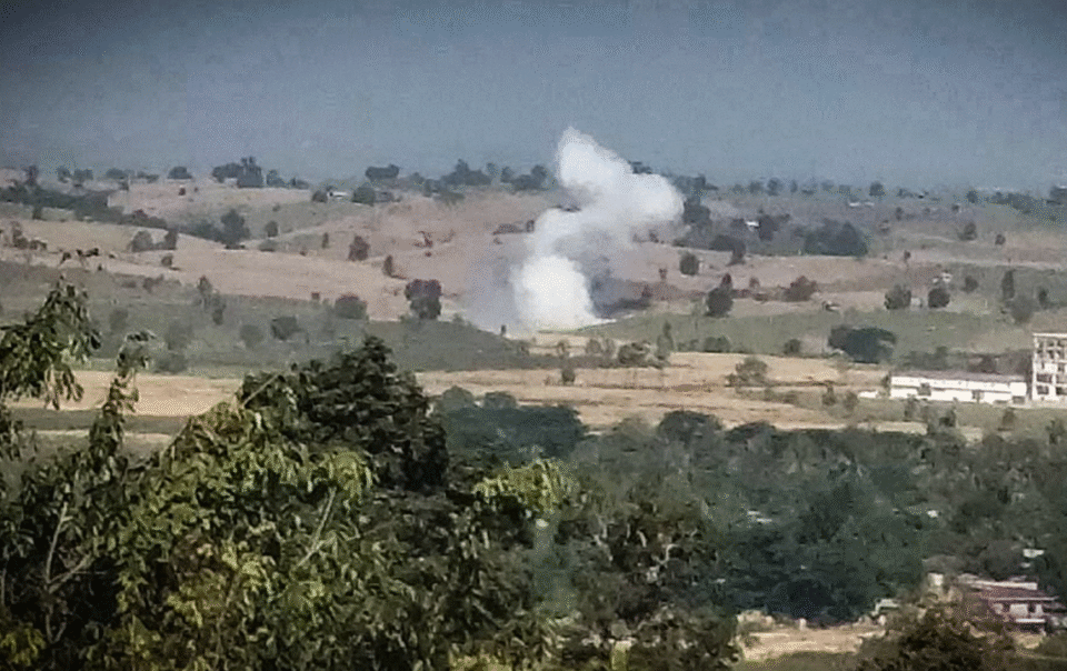 dan-lac-tu-myanmar-bay-qua-bien-gioi,-thai-lan-ban-canh-cao