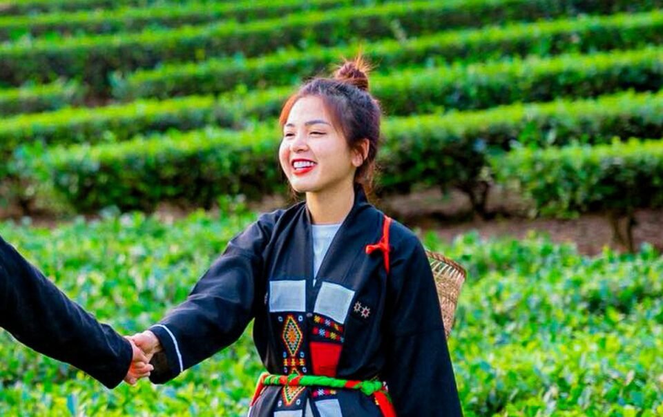 muon-doi-che-xanh-bat-ngat,-vuon-tre-tit-tap-de-‘cau’-khach-du-lich