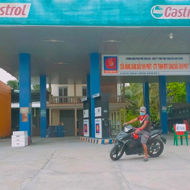 cac-cay-xang-tren-dia-ban-tinh-dong-thap-phai-mo-cua-ban-it-nhat-12-gio-moi-ngay