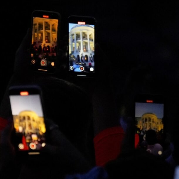 israel-cam-su-dung-dien-thoai-android-trong-lien-lac-quan-su