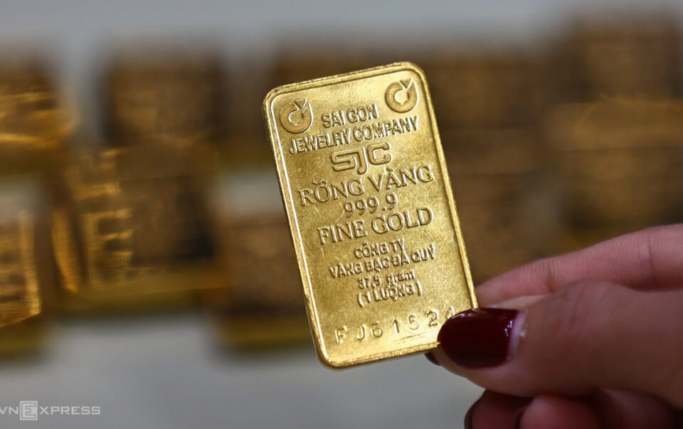 gia-vang-mieng-lap-ky-luc-gan-155-trieu-dong