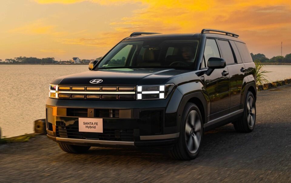 hyundai-santa-fe-hybrid-ra-mat-viet-nam:-gia-1,369-ti-dong,-co-diem-gay-tranh-cai