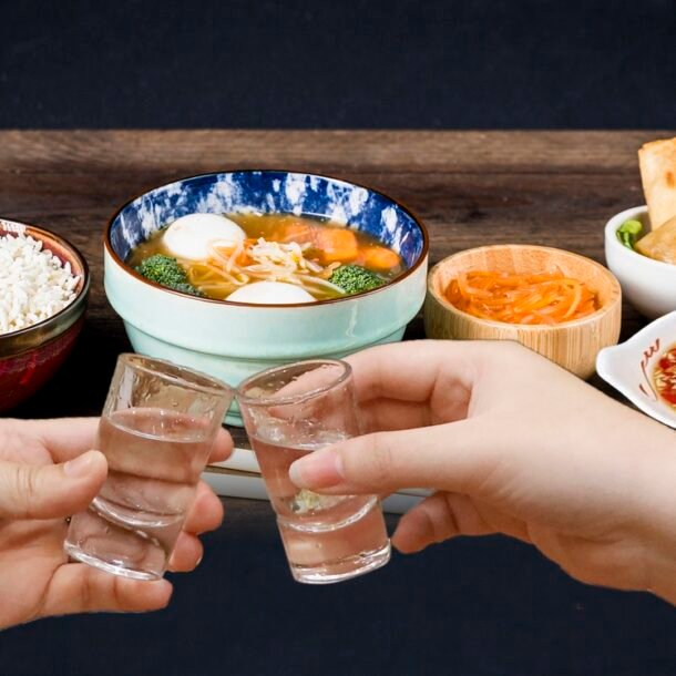 nuoc-mam,-com-va-ruou-de-duoi-goc-nhin-ngoai-quoc