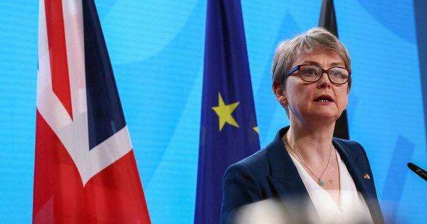 anh-trung-phat-loat-thuc-the-voi-l&yacute;-do-lo-ngai-de-doa-mang